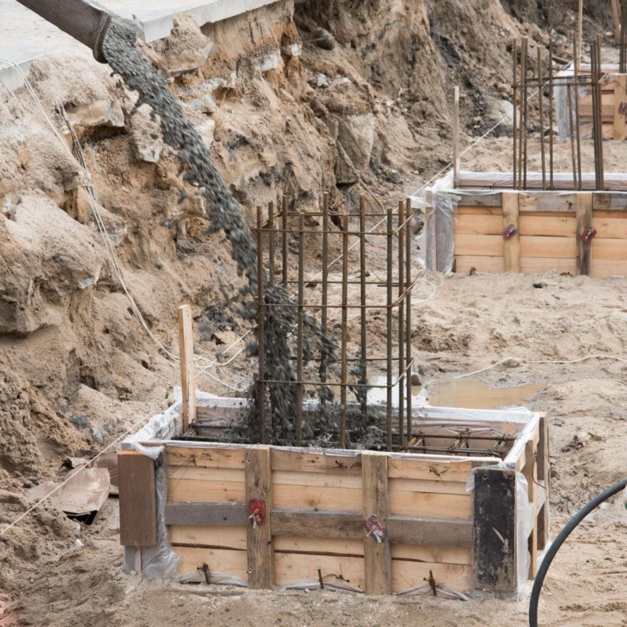 Доставка жидкого бетона БСТ М550 на гранитном щебне